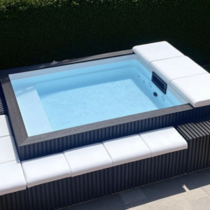 Whirlpools & Jacuzzis